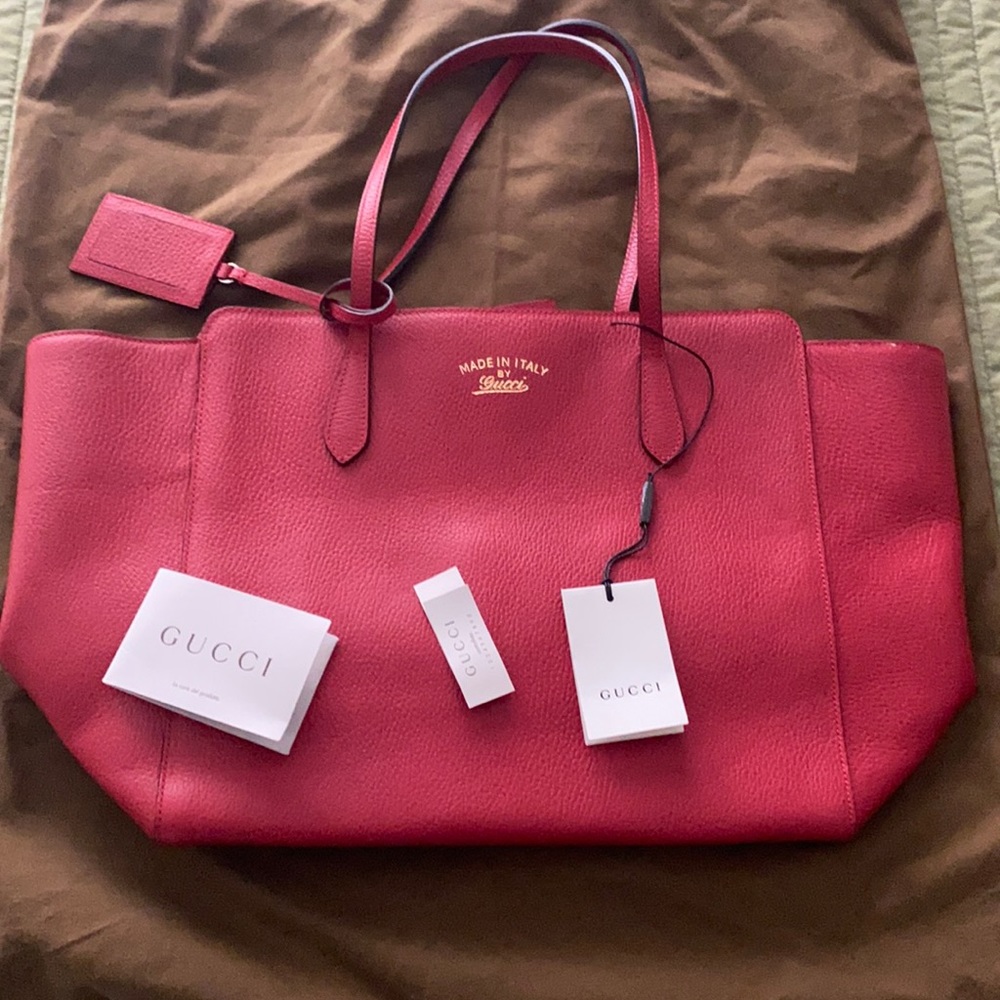 Large red Gucci leather tote